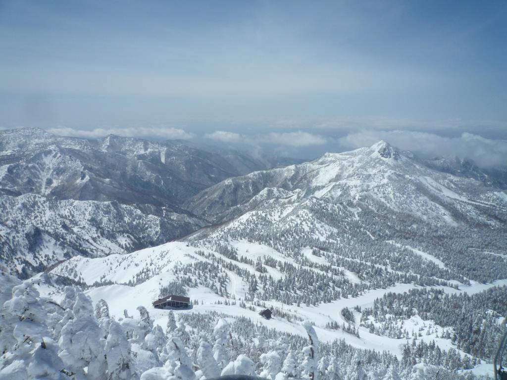 Shiga Kogen Hotel Shiga Sunvalley Яманучи Екстериор снимка
